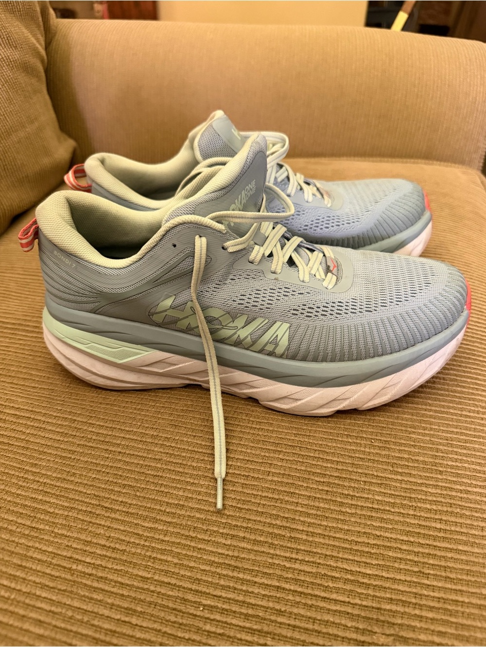 Hoka One One Bondi 7 Women's sneakers - size 9 D (wide) - blue fog/blue grass